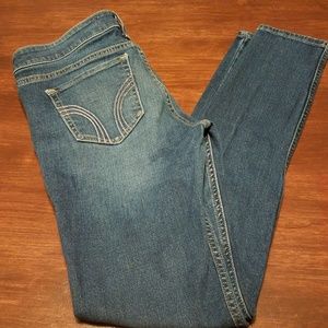 Hollister Skinny Jeans size 9R